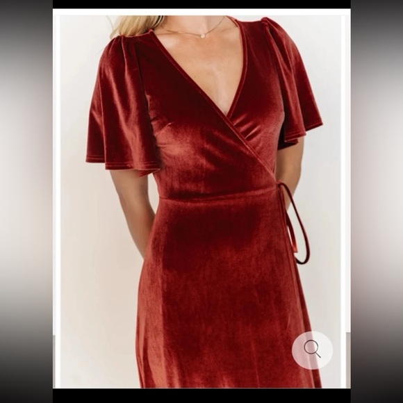 Baltic Born Katelyn Velvet Maxi Wrap Dress in Terracotta size Small - Picture 6 of 12
